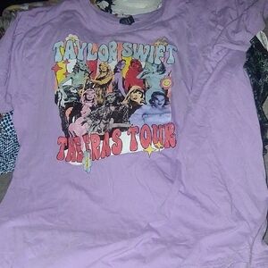 Taylor Swift The Eras Tour Purple T-Shirt Size L 100% Cotton Abercrombie